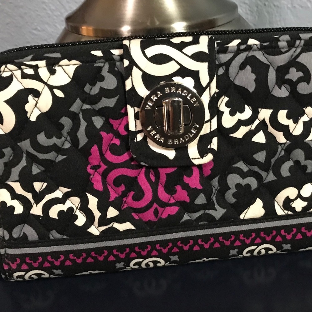 Vera Bradley Turnlock Wallet: Canterberry Magenta